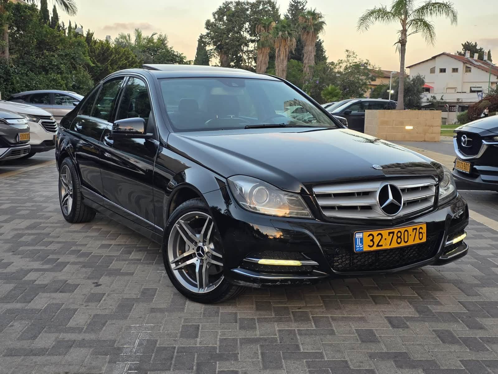 מרצדס C200